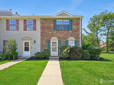 289 Bromley Pl