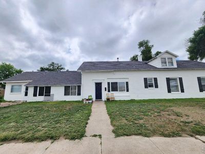 221-303 Hamilton St