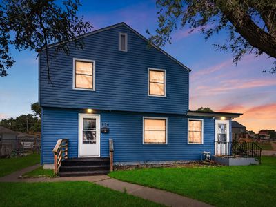 895 N 5th Ave