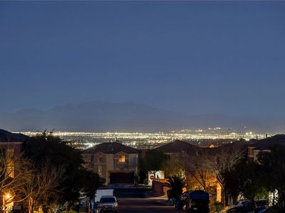 3745 Cloudland Canyon St