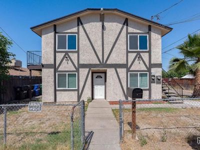 Property at 2206 N Inyo St, Bakersfield, CA