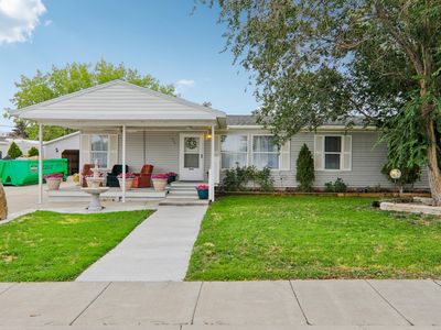 459 W Richard St