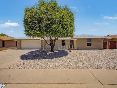 10502 W EDGEWOOD Drive