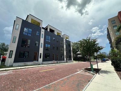 2117 N OLA AVENUE #3