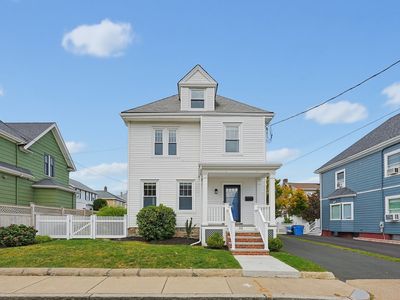 32 Elmwood Ave
