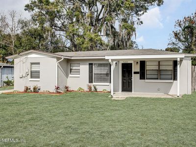 5235 LEXINGTON Avenue