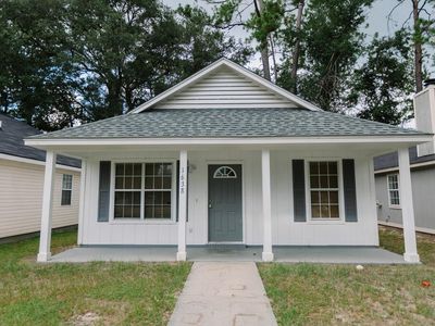 1638 Lexington Cir