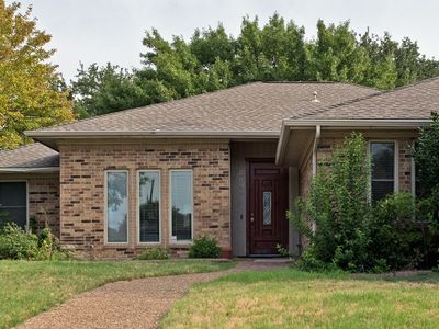 3809 Solarium Pl