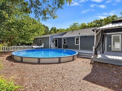 100 Farmington Dr
