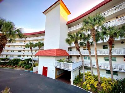 601 N McDonald St APT 208