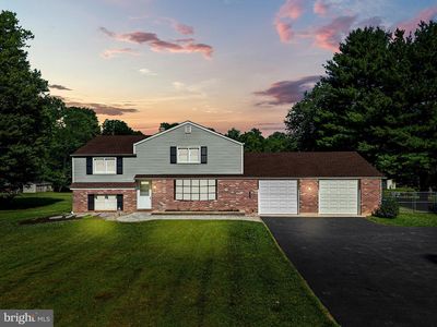 Property at 1018 Hopewell Rd, Downingtown, PA