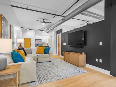 121 N Martin Luther King Blvd Unit 101