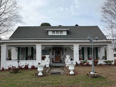 Property at 225 Main St, Cherokee, AL