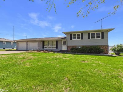 2746 255th Ave