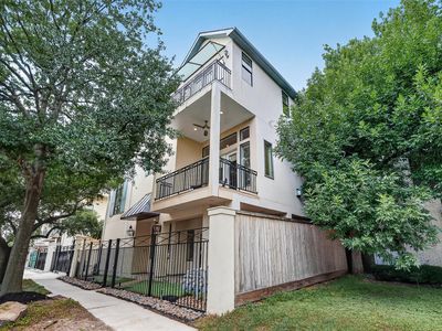 2034 Colquitt St APT A