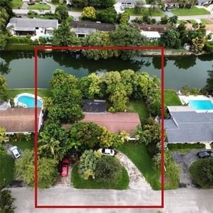 5861 SW 63rd Ct