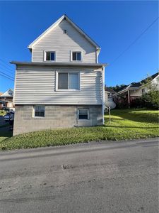 316 9th St