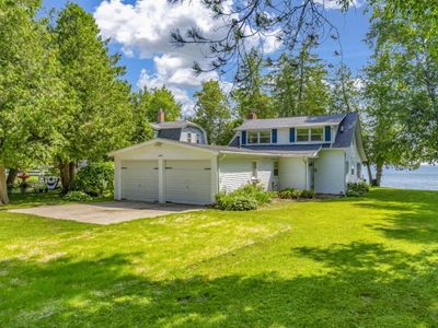1473 Lakeside Dr