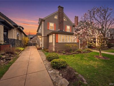 96 Chatham Ave