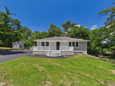 24 David Rd