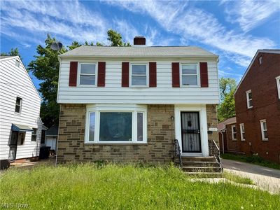 Property at 2257 N Taylor Rd, Cleveland Heights, OH