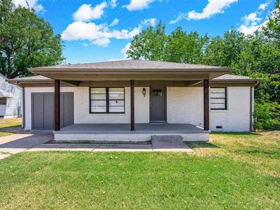 7 NW 29th St