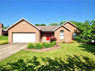 23 Naples Dr N