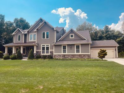 7226 Breton Woods Ct