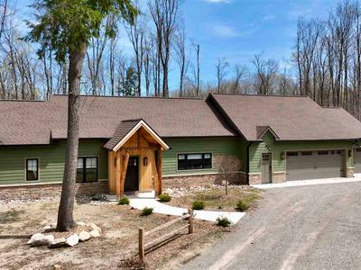 895 High Pines Trl