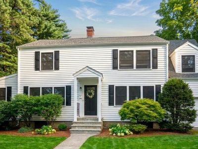 14 Fuller Brook Ave