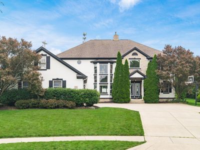 204 Oakwood Ct