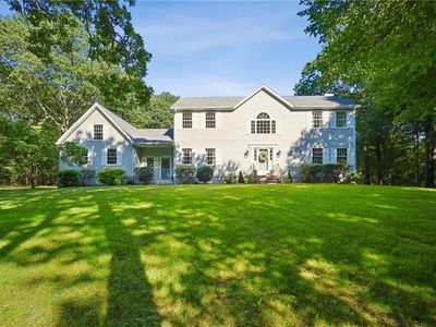 99 Fresh Meadow Rd