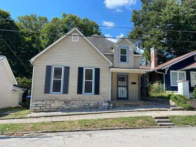 310 Steele St