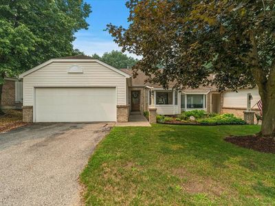 77 Skyline Cir NW