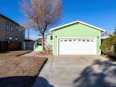 1415 W Dakota Avenue