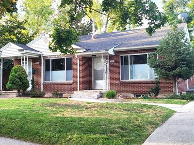 1838 E Hillcrest Ave