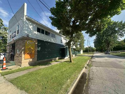 1200 Martha St