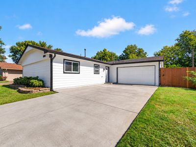 8980 E 33rd Pl