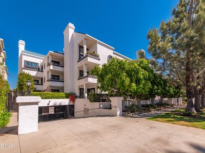 1133 9th St Unit 102