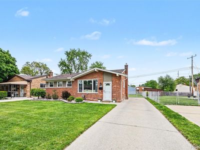 Property at 1319 Easley Dr, Westland, MI