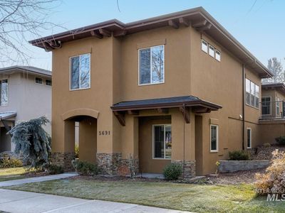 5691 W Hidden Springs Dr