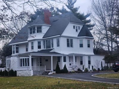 129 Hilton Avenue