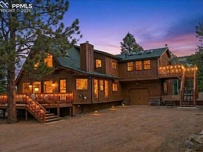 715 Crystal Dr