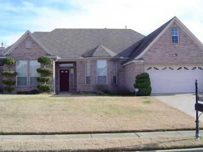 5270 Gemstone Way