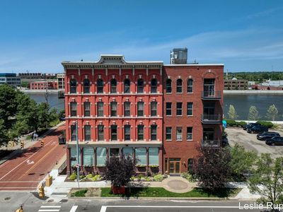 801 Monroe Ave NW APT 206