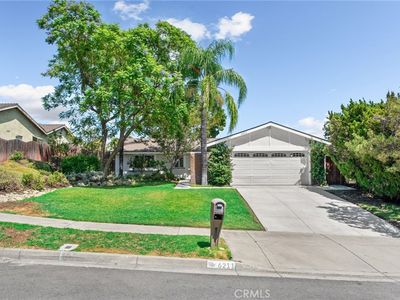 6211 Phillips Way