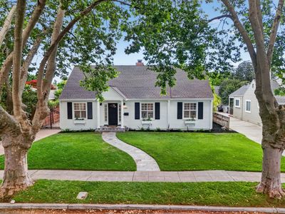 1450 Mercer Ave
