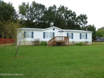 912 Old Highway 51 NE