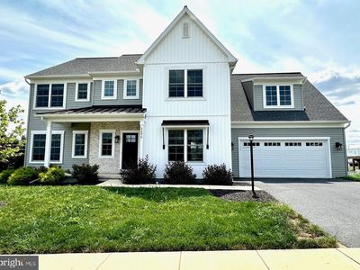 2056 N Autumn Chase Dr