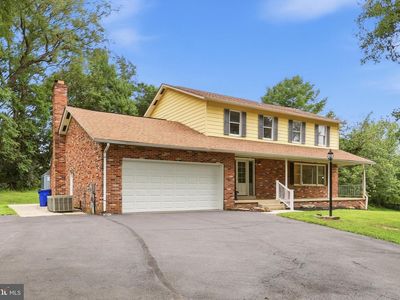 3297 Raymonds Way